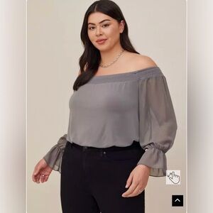 Torrid Off the Shoulder Blouse Size 3X Gray, Flowy NWT